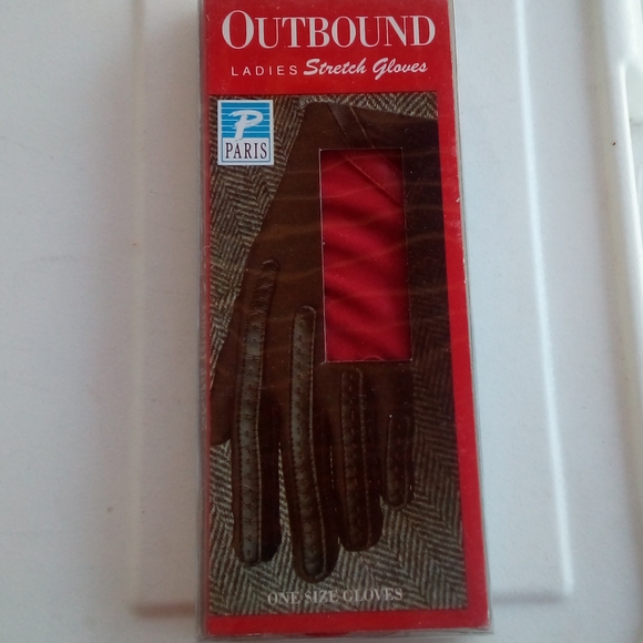 Outbound Accessories - Outbound Ladies Stretch Gloves in Red ♥️